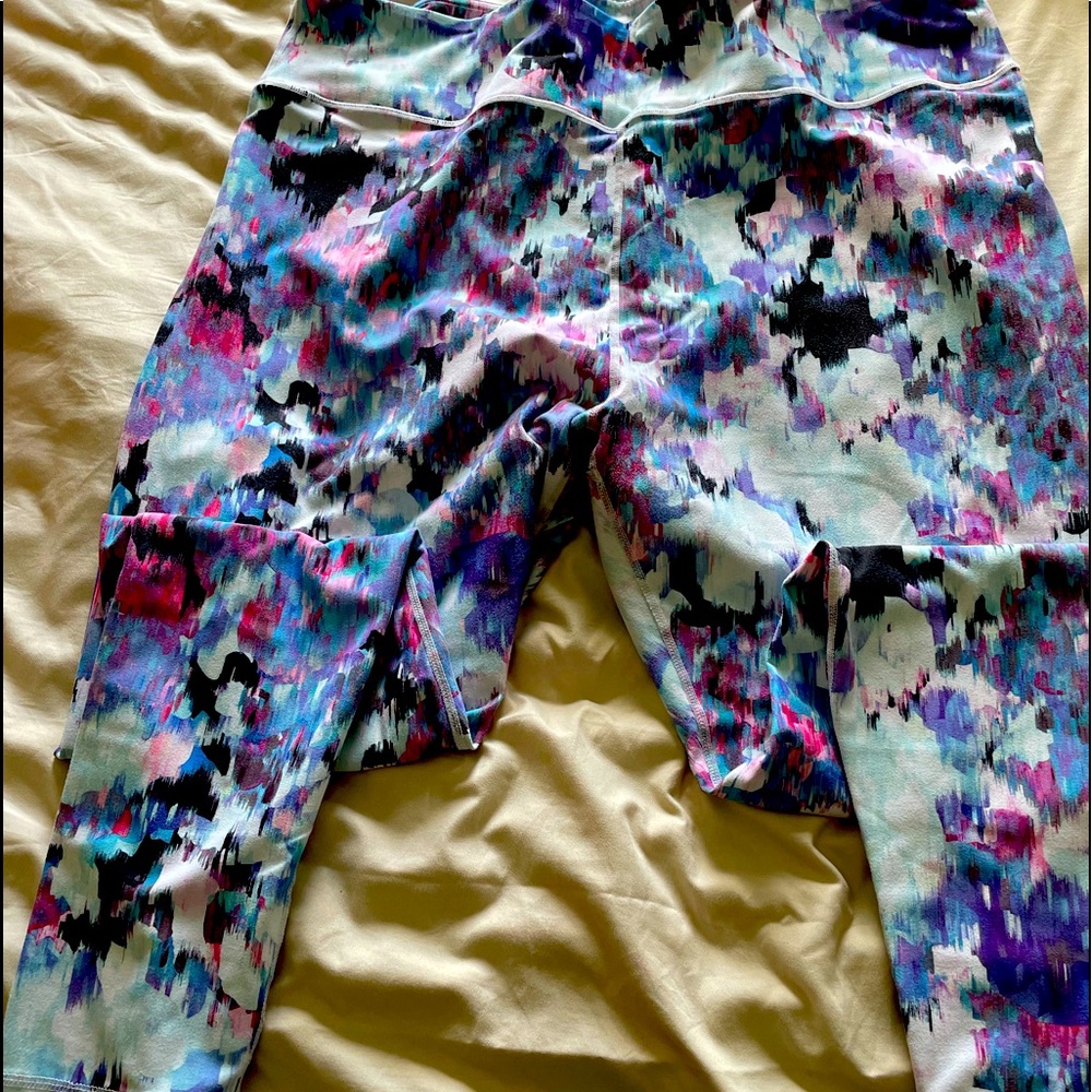 Fabletics 7/8 Leggings
